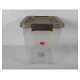 Sterilite 7.5 gallon tote with latching lid