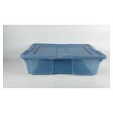 Rubbermaid 16.3 gallon tote with lid