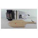 Kitchenwares, includes wooden pizza peel,