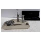 Home Goods lot, Cake server knife set with velvet