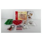 Bakeware, includes stackable baking rack with