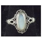 Sterling silver and shell ring size 7