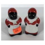 Aunt Jemima ceramic salt and pepper shakers