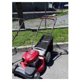 Troy-Bilt Pushmower, self propelled, 21" cut,
