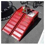 Pair of metal Automotive Ramps and one 3ton Jack