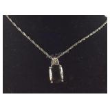 Vintage Looking Quartz Pendant And Necklace  10