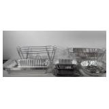 Aluminum serving pans, with buffet style heating