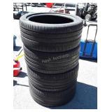 Set of 4 Automobile Tires, Michelin Pilot Sport