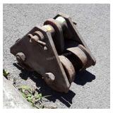 Yale 1 ton Track Roller Shop use type