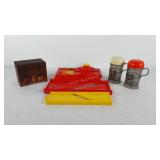Kitchenwares, includes mandolin slicer and