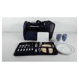 Picnic bag, includes two wine glasses, two