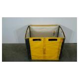 Reinforced soft sided tote, collapsible, 20 x 29