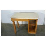 Desk, laminate top