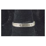 Silver Band with Arrow Design, 2 grams, Sterling