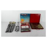 Tools, includes 6 piece flexible-socket