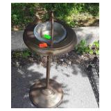 Ashtray stand with glass insert