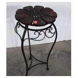 Home Furnishings Plant Stand, wood flower pedal