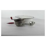 Kitchenwares, enameled roasting pan, 18", food