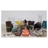 Home decor, vases, twig hearts, birdhouse, metal