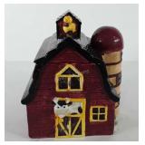 Ceramic barn cookie jar, 7" x 7" x 9.5"