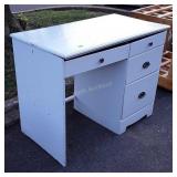 Students knee hole Desk project, top is loose