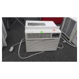 Daewoo window air conditioner, 5350 btu,