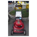 Toro 22-inch wheel drive push mower with bag
