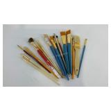 Group of various artists paint brushes, 18