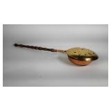 Wood handled brass and copper fireplace popcorn