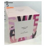 New perfume, Ariana Grande sweet like candy 3.4fl