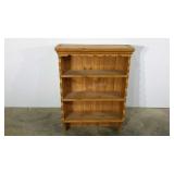 Wall mount display shelf, 31" tall