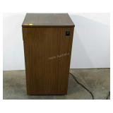 GE refrigerator, works, 18 x 19 x 35