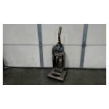 Hoover Wind tunnel twin chamber vacuum, works