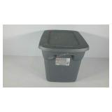 Sterilite 10 gallon storage tote, needs wiped