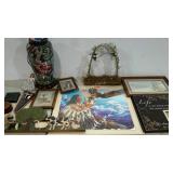 Group of home decor, includes framed art, a lamp,