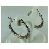 Hinged Hoop Earrings, 1 grams, silvertone