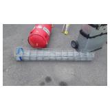 Partial roll of 4ft Welded Wire 2x4" stays,