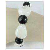 255ct white quartzite and jasper stretch bracelet