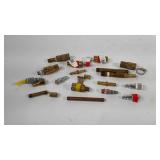 Miscellaneous hardware group, mostly brass