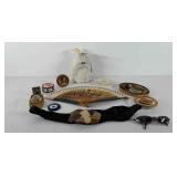 Vanity items, includes small picture frames (one