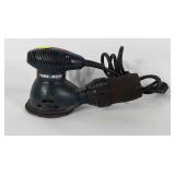 Black and Decker orbital sander, works