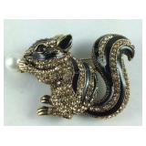 Squirrel brooch "Opckr"