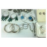 Jewelry, earrings, necklaces, earrings, ring dish