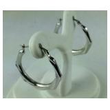 10k white gold earrings 0.6 grams tested