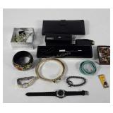 Accessory group, includes wallet, magnetic money