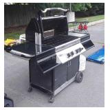 Vermont Castings Propane Grill, 4 burner, has