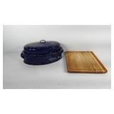 Kitchenwares, enamel roasting pan and 14" × 18"