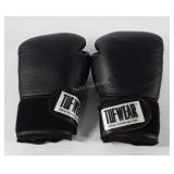 Tuf wear boxing gloves