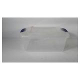 Sterilite 15 quart tote with latching lid