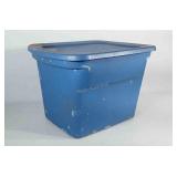 Sterlilite tote with lid, approximately 18 gallon